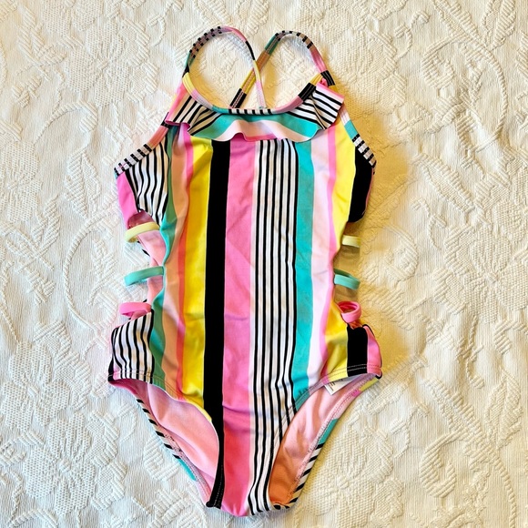 MULTIPLE SWIMSUITS. Tommy Hilfiger, Under Armour, Limited Too, Penelope Maek - Picture 5 of 12